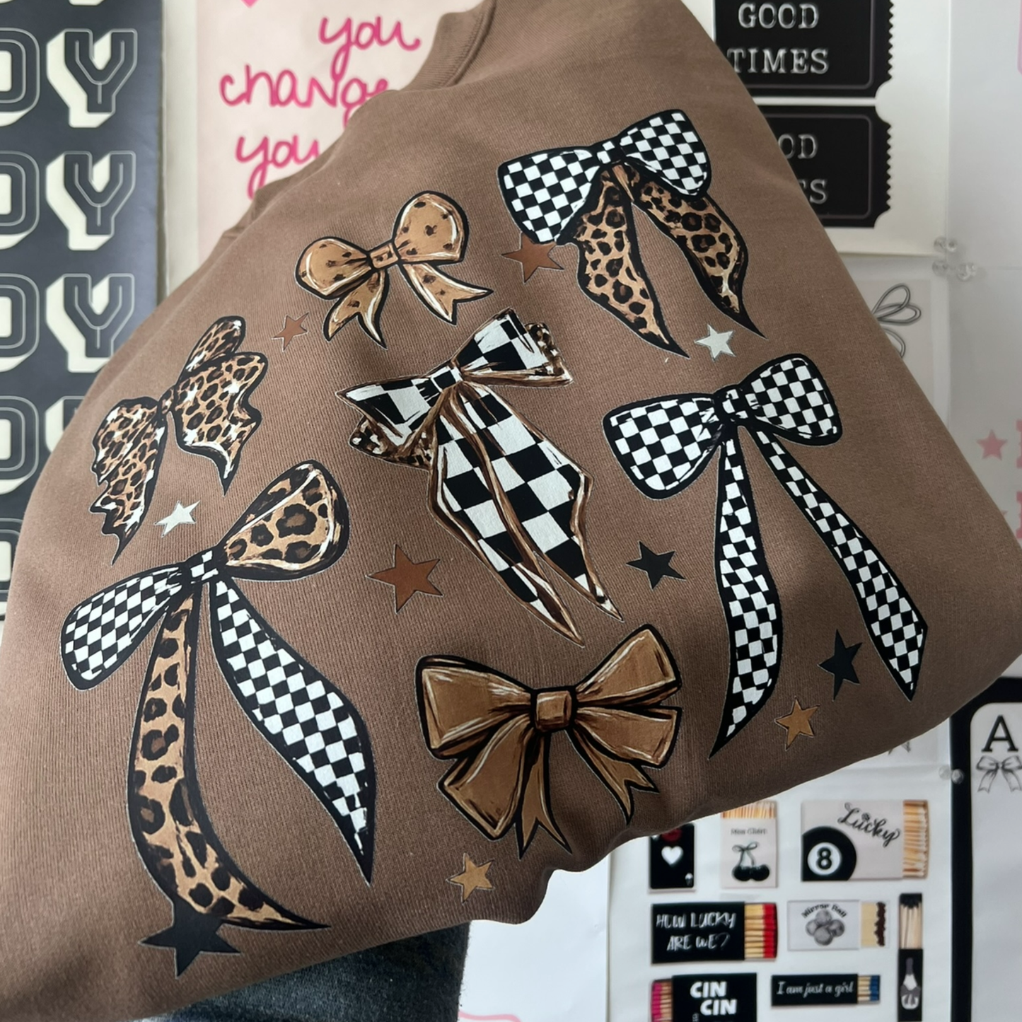 Bows Graphic T-Shirt